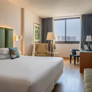 **** מלון Hesperia Barcelona Sant Just ספרד
