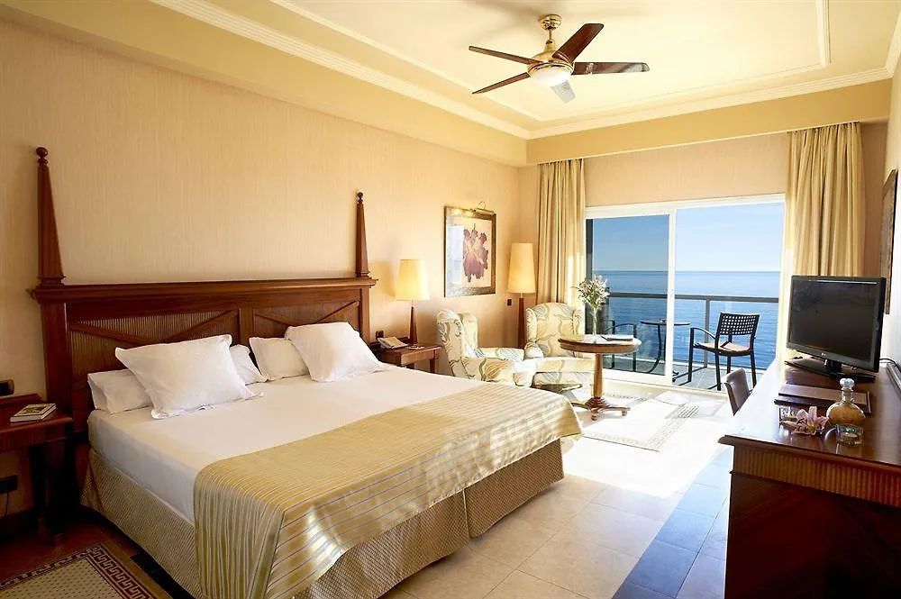 Elba Estepona Gran Hotel & Thalasso Spa 5*,